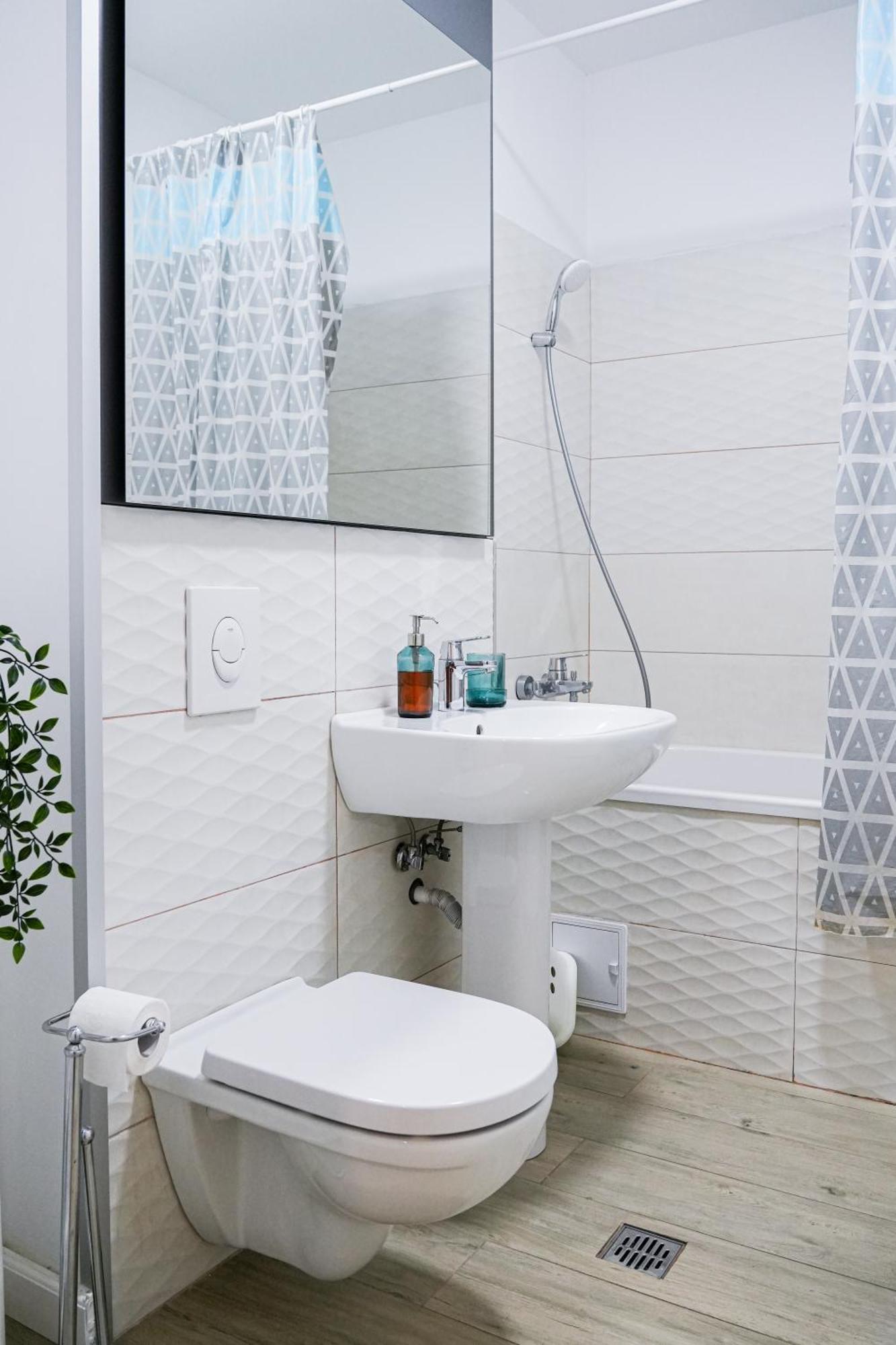 Maria - Modern Apartment With Parking And Workspace Bucarest Esterno foto