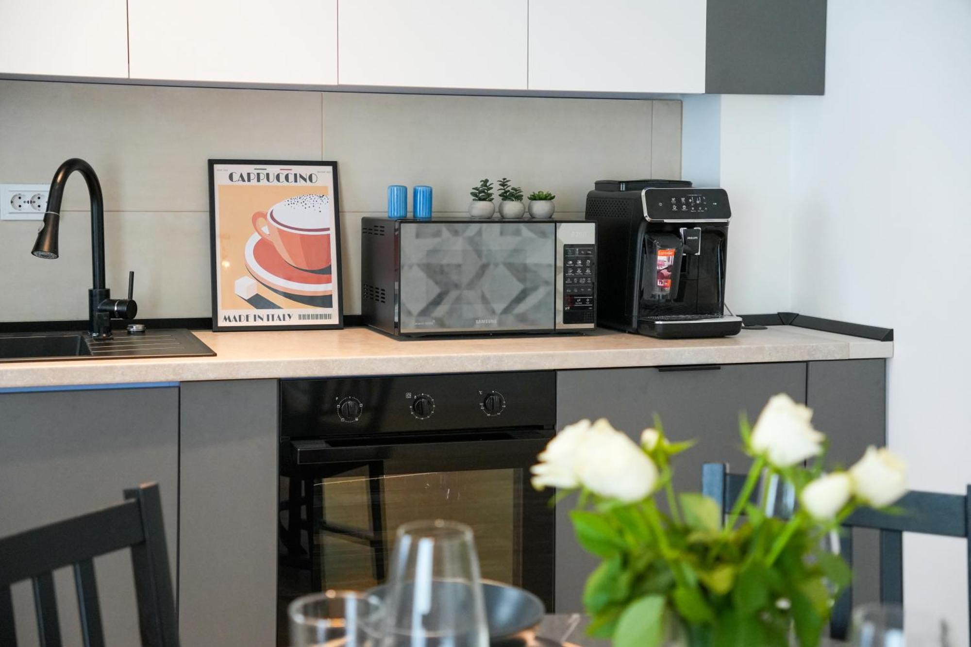 Maria - Modern Apartment With Parking And Workspace Bucarest Esterno foto