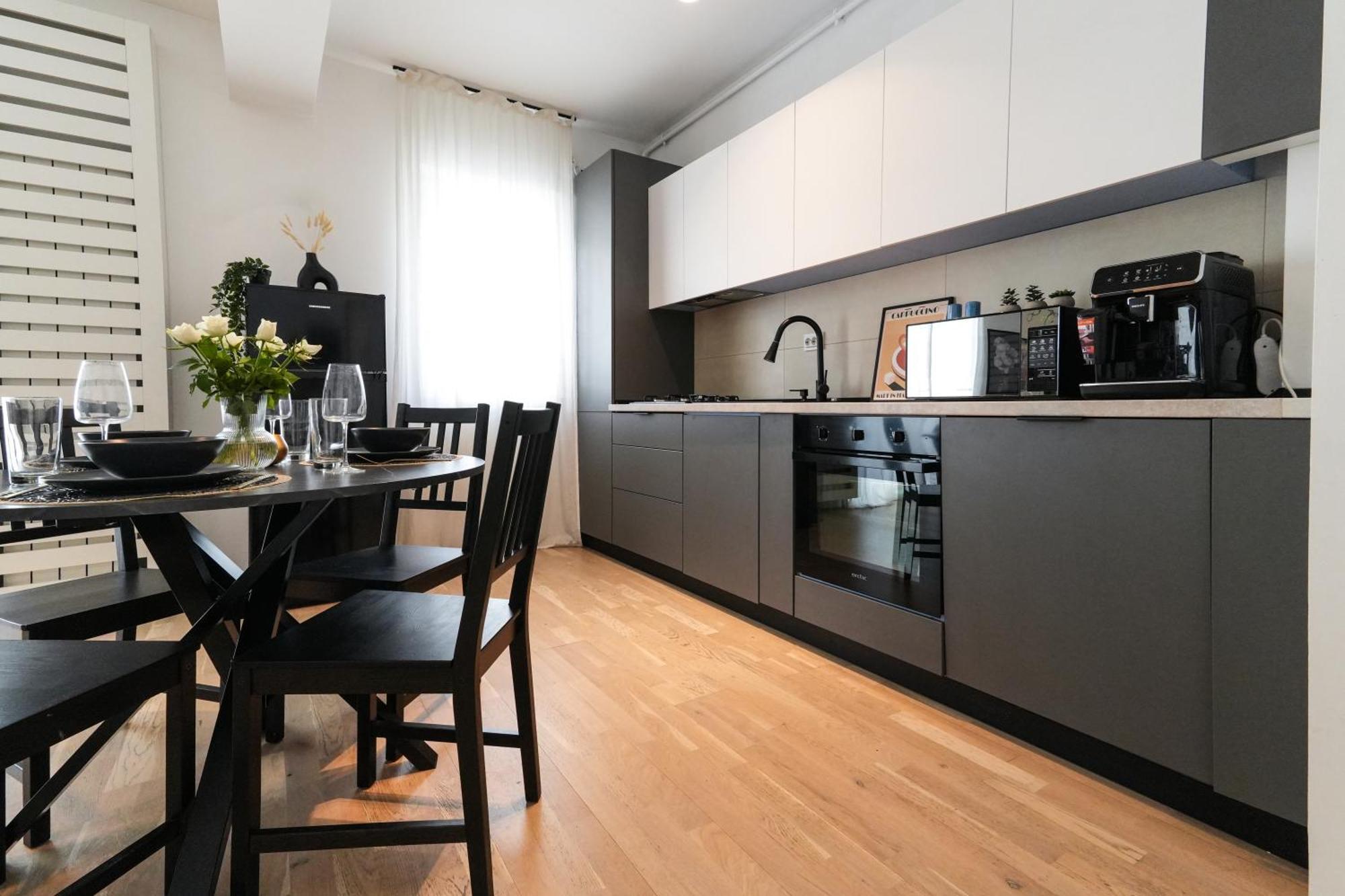 Maria - Modern Apartment With Parking And Workspace Bucarest Esterno foto